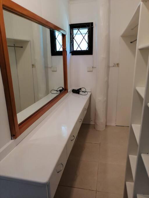 Private Nasoso 4 Bedroom House Нанди Экстерьер фото