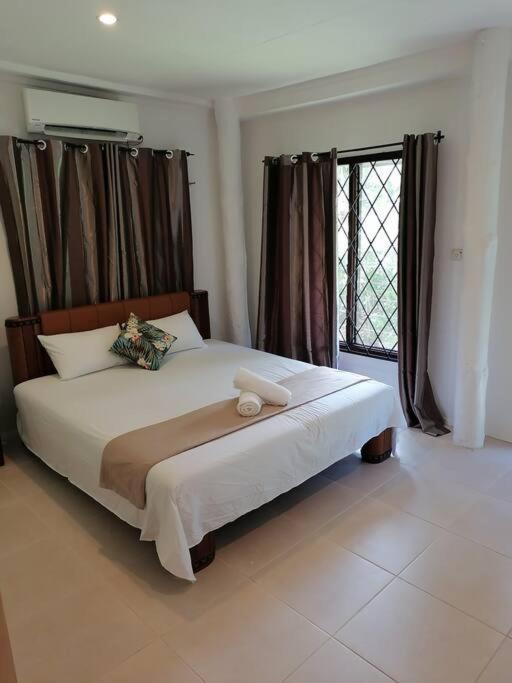 Private Nasoso 4 Bedroom House Нанди Экстерьер фото